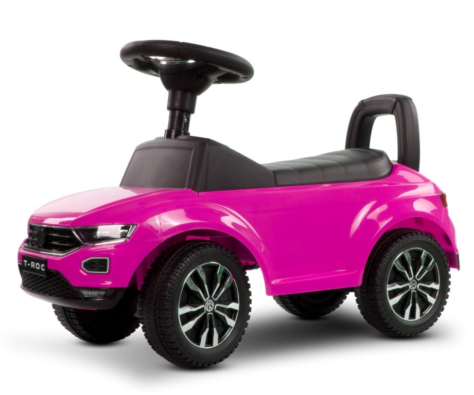 Pealeistutav auto Volkswagen T-Roc roosa..